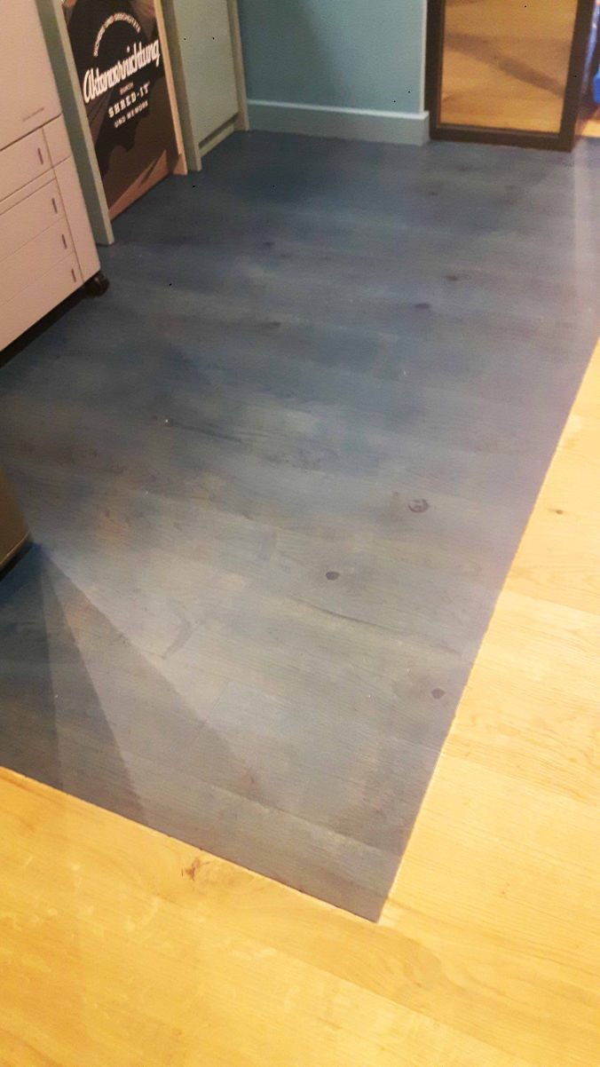 Umgestalten von Parkettausschnitten mit farbl. Varianten